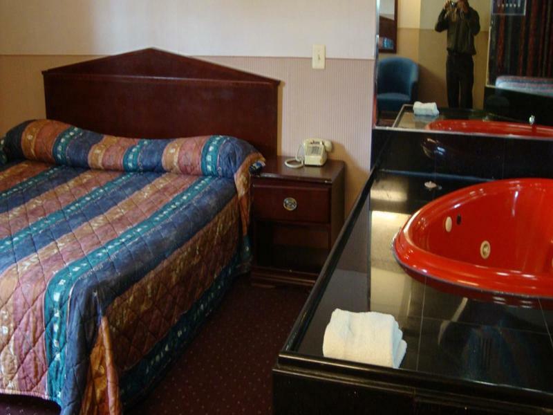 Riviera Motor Inn Brooklyn New York Exteriör bild